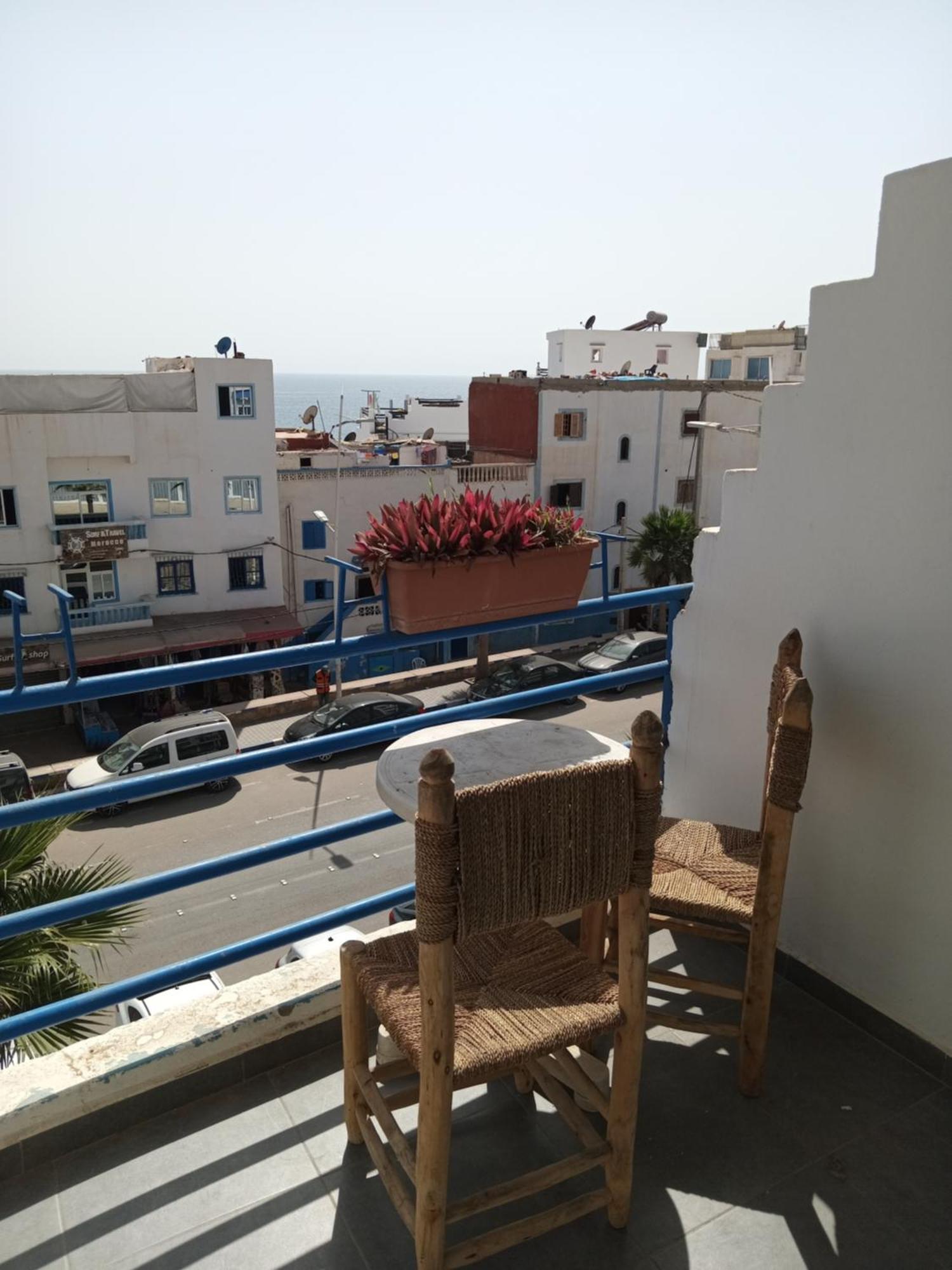 Puppy Taghazout Vandrarhem Rum bild